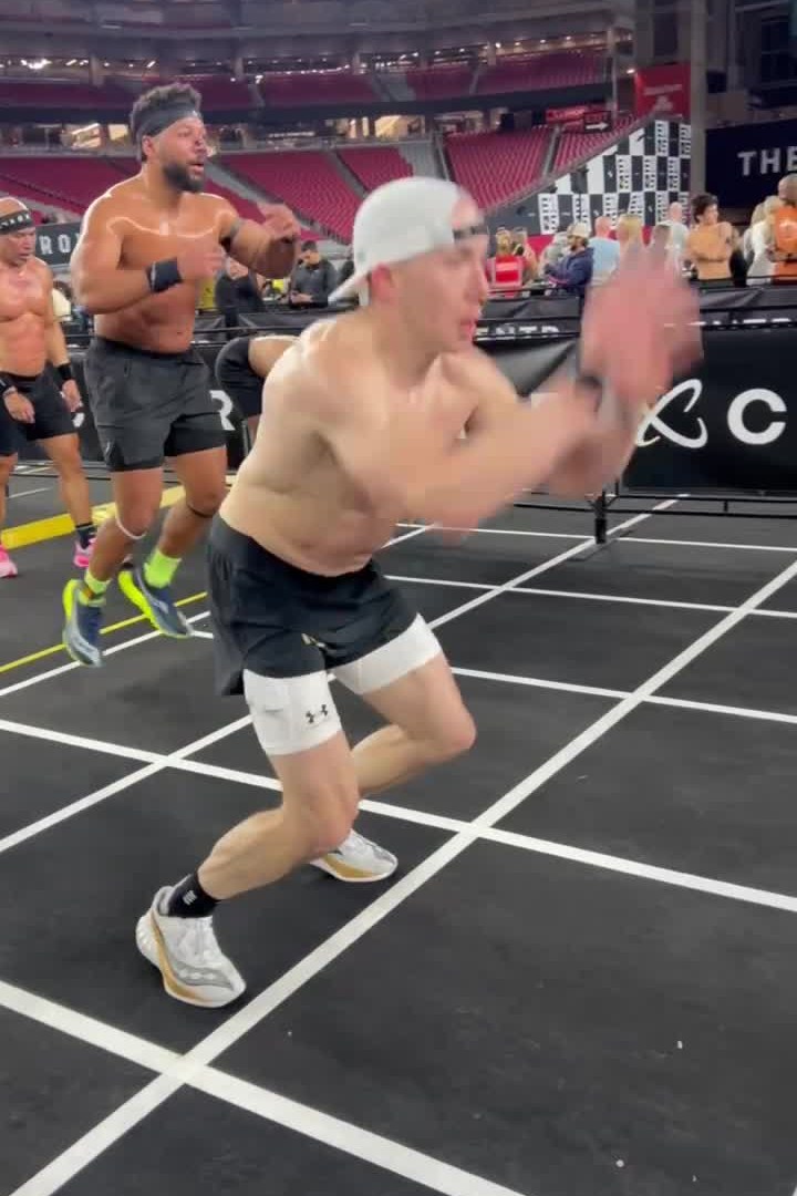 Burpee broad jumps at HYROX Phoenix